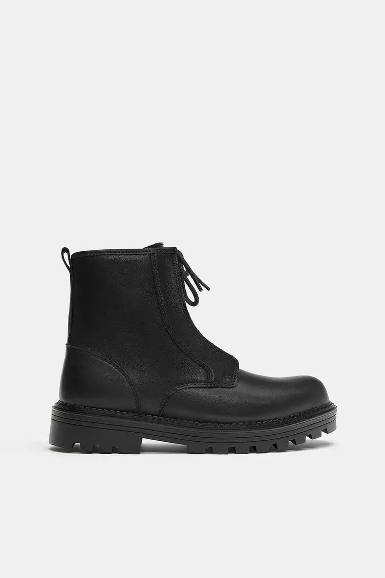 Botas-acordonadas-piel.webp