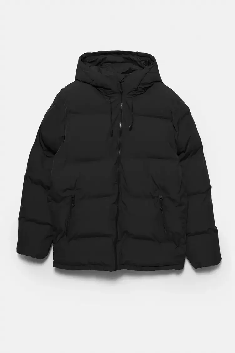 Heat-sealed-quilted-jacket-with-hood.webp